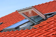 Wheelton roof window